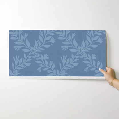 Scandinavian floral vine