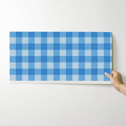 Gingham wallpaper