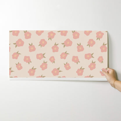 Bold bloom - Bold retro florals wallpaper